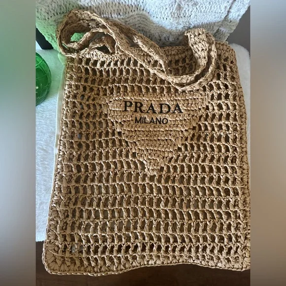 Prada Dustbag and Prada Beauty Tote - Picture 5 of 6